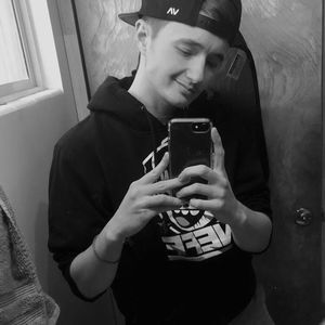 Meet your Posher, Aidan